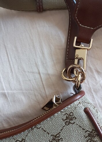Beden kahverengi Renk Mango monogram canta