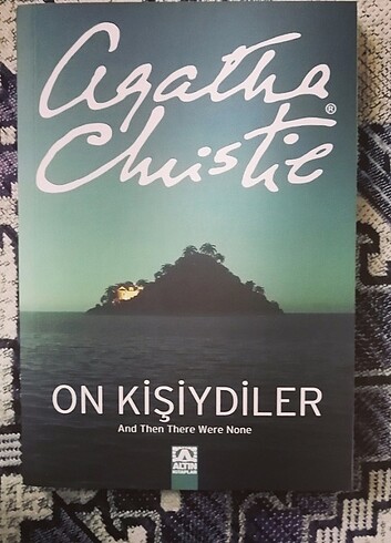 Agatha Christie on kişiydiler