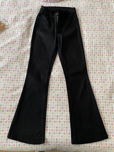 Diğer İspanyol Paça Pantolon