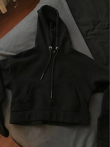 Crop sweatshirt