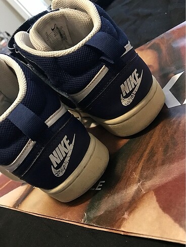 37,5 Beden Nike spor ayakkabı