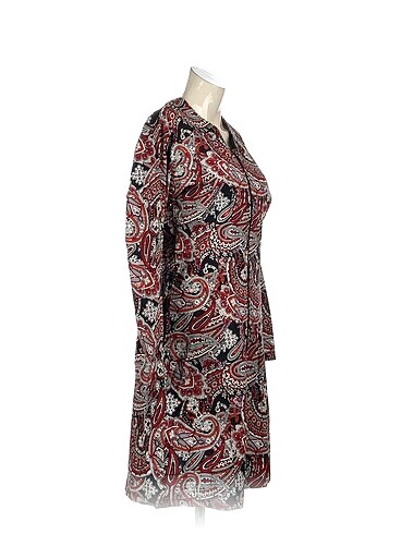 Vintage Love PreLoved Kısa Elbise %70 İndirimli.