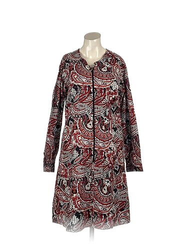 PreLoved Kısa Elbise %70 İndirimli.