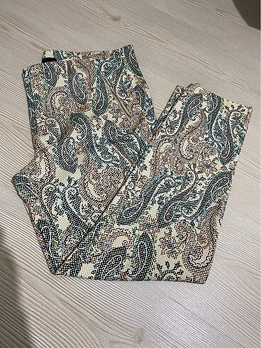 ZARA PANTOLON
