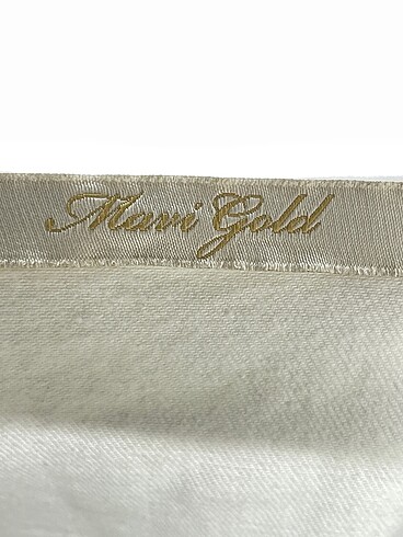 l Beden beyaz Renk Mavi Jeans Kot Ceket %70 İndirimli.