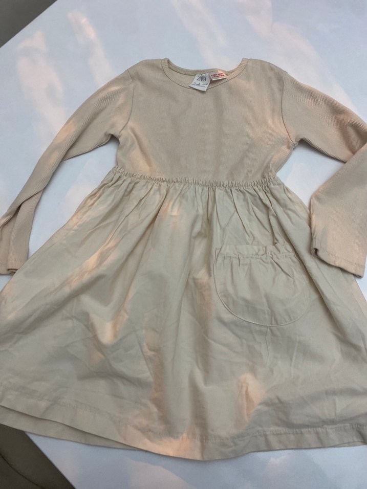 Kız Çocuk Bej Keten Uzun Kollu Elbise - Görsel 4