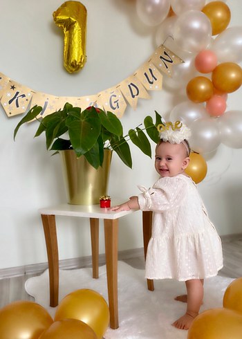 Zara Nakışlı Beyaz Pamuklu Kız Elbisesi