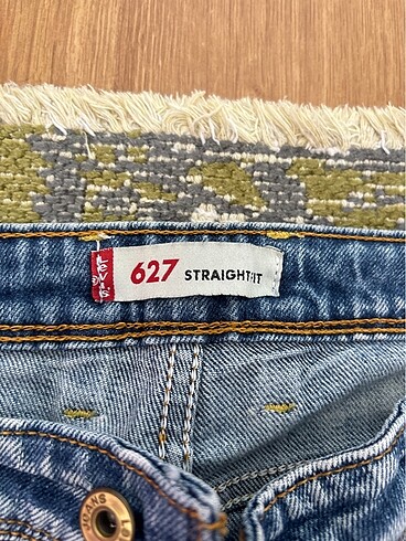 40 Beden mavi Renk Levis 627 kot