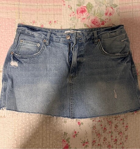 Stradivarius 42 beden şort etek