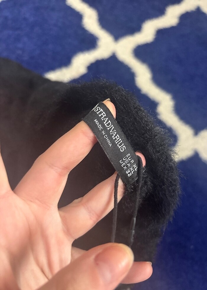 Stradivarius xl tüylü kazak - Görsel 3