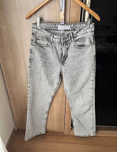 Stradivarius d98 38 beden pantalon - Görsel 3