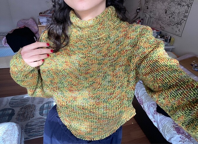 American Vintage Yeşil boğazlı crop kazak