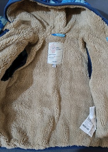 Erkek Çocuk Mavi Kapüşonlu Kürklü Mont - Görsel 5