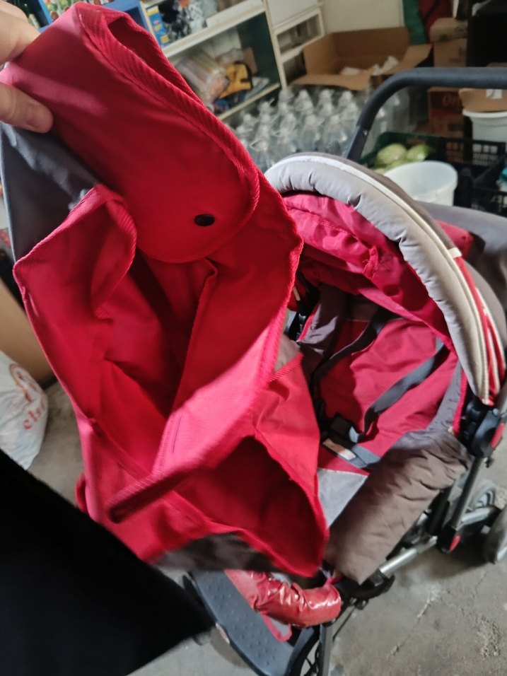 Kırmızı ve Kahverengi Bebek Arabası - Görsel 2