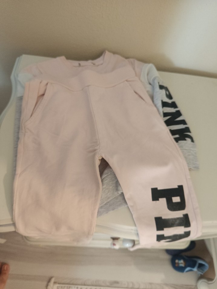 Kız Çocuk Pembe Baskılı Pamuklu Eşofman Takımı - Görsel 3