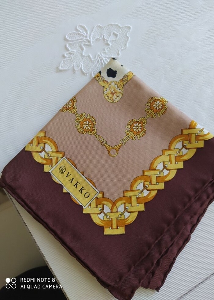 Orijinal Vakko Fular - Görsel 2