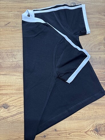 Abercrombie & Fitch Baskılı Crop