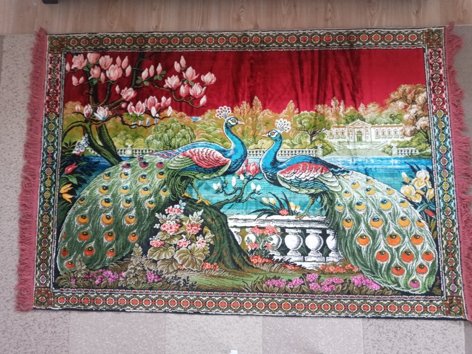 Renkli Desenli Geleneksel Duvar Halısı - Görsel 2