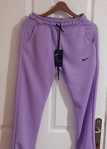 Nike eşofman altı YENİ
