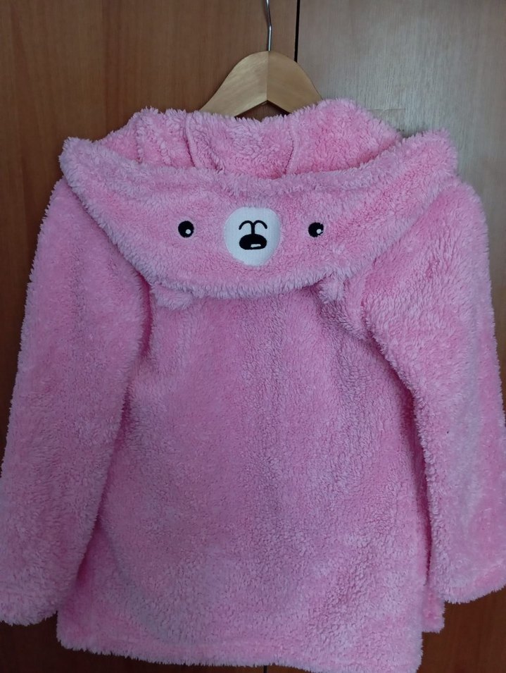 Kız Çocuk Pembe Peluş Sabahlık - Görsel 4