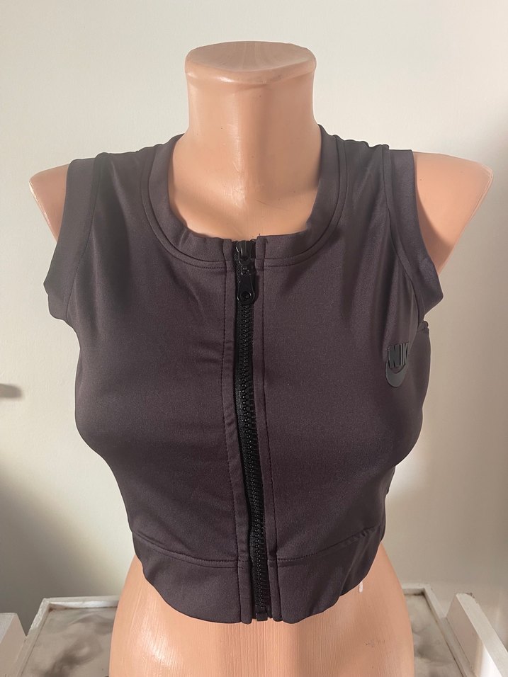 Nike Crop - Görsel 3