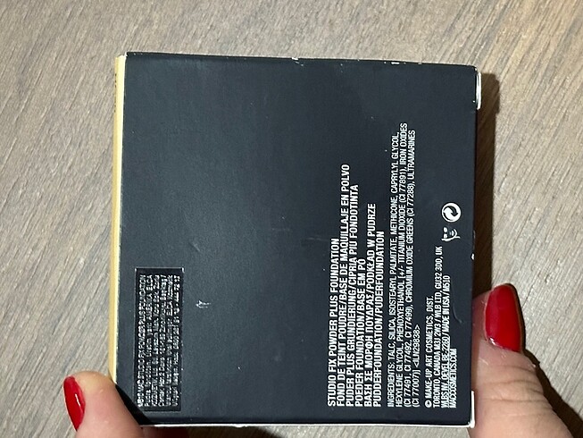 MAC Mac studio fix nc20 pudra