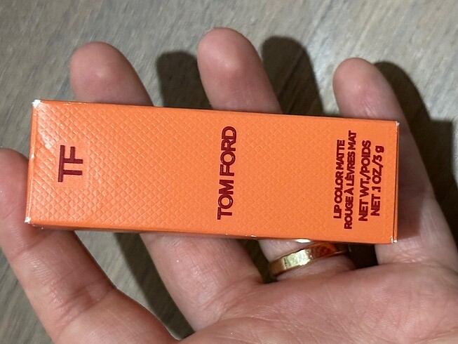  Beden Tom ford bordo ruj