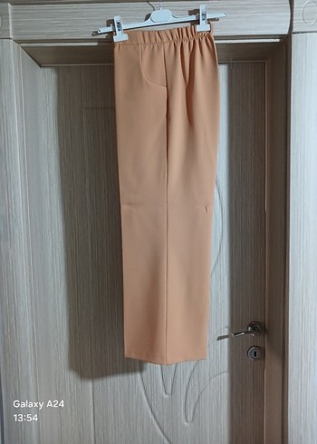 44 Beden Bej Kadın Kumaş Pantolon