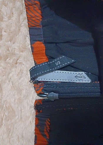 Desenli, straplez mini elbise - Görsel 4