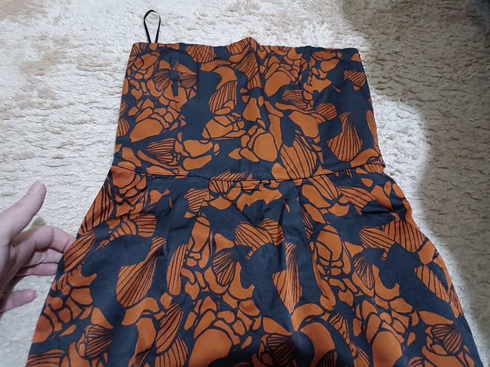 Desenli, straplez mini elbise - Görsel 2