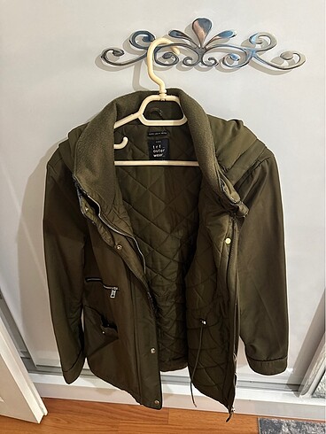 Zara mont