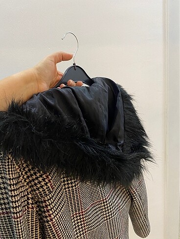 Ekose desenli kaşe ceket - Görsel 4