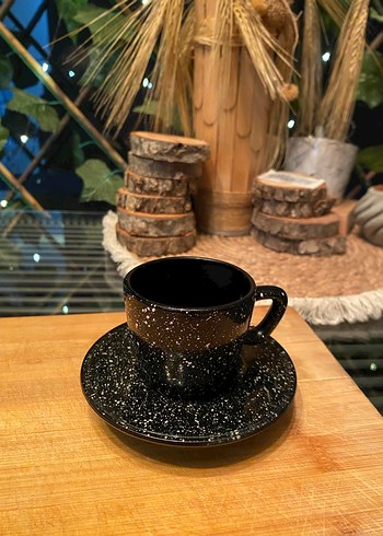Siyah fincan takımı - Görsel 2