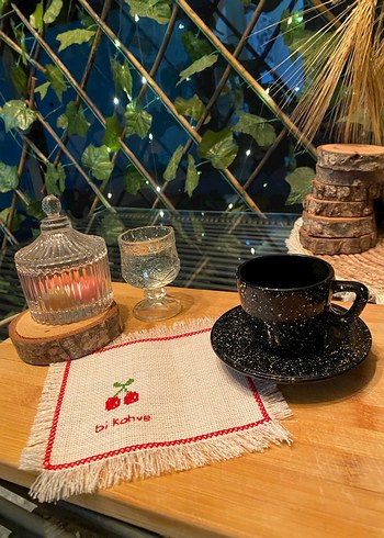 Siyah fincan takımı - Görsel 8