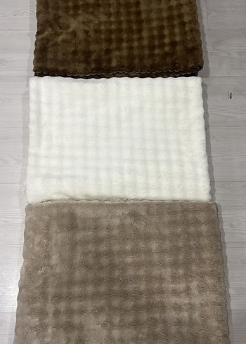 Tavşan Tüyü Kaymaz Koltuk Örtüsü - Görsel 2