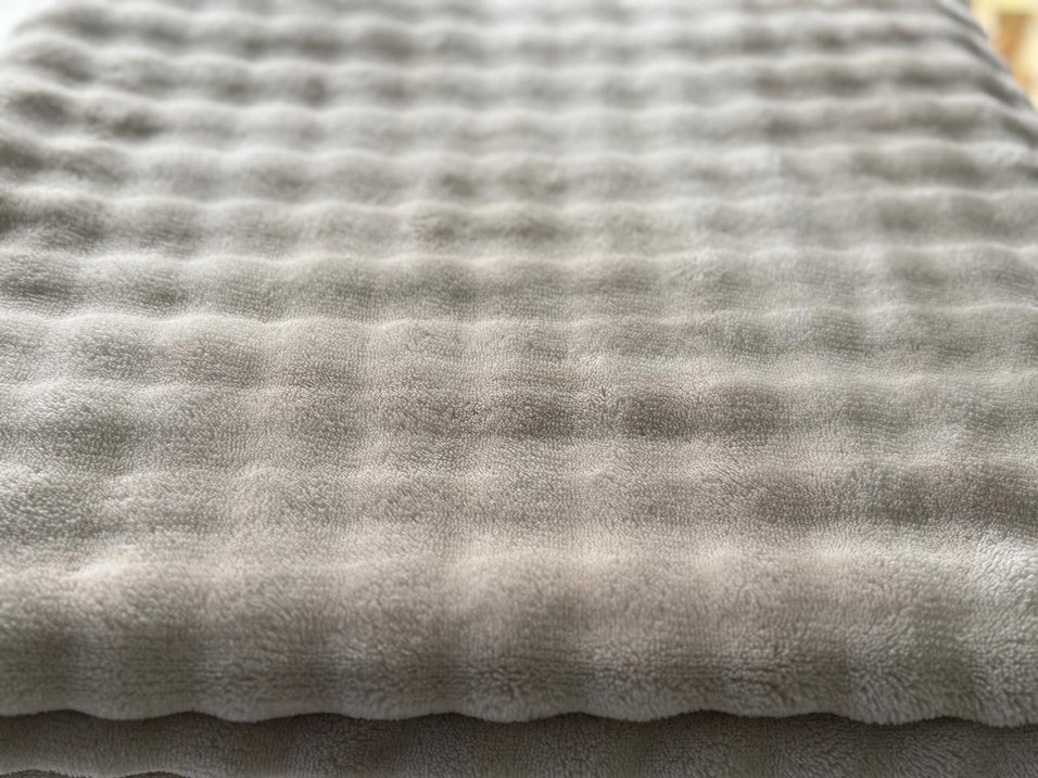 Tavşan Tüyü Kaymaz Koltuk Örtüsü - Görsel 5