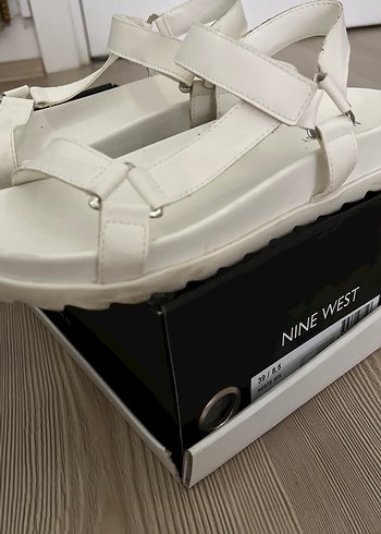 Kadın Beyaz Platform Topuklu Sandalet - Görsel 3