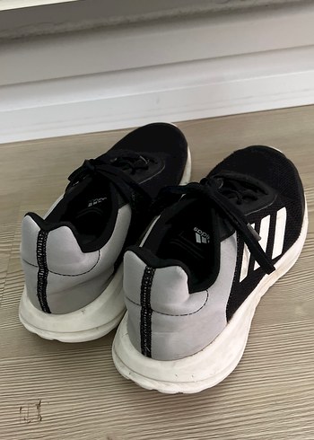 Siyah Beyaz Bağcıklı Erkek Spor Ayakkabı - Görsel 3