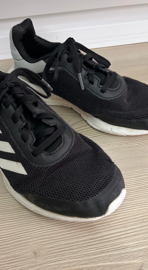 Siyah Beyaz Bağcıklı Erkek Spor Ayakkabı - Görsel 2