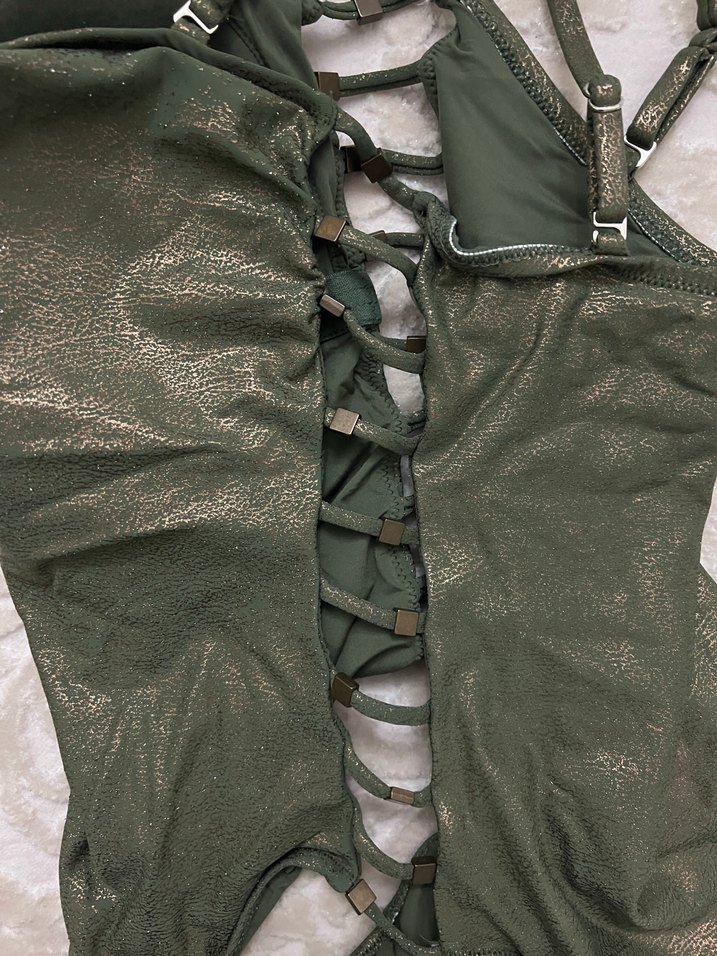 Yeşil İp Detaylı İnce Askılı Mayo - Görsel 2