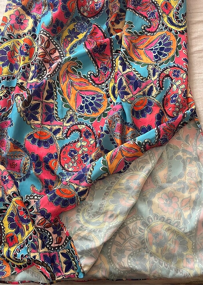 Renkli elbise - Görsel 3