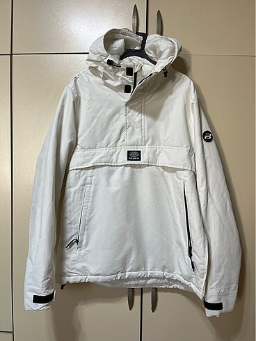 Pull bear mont