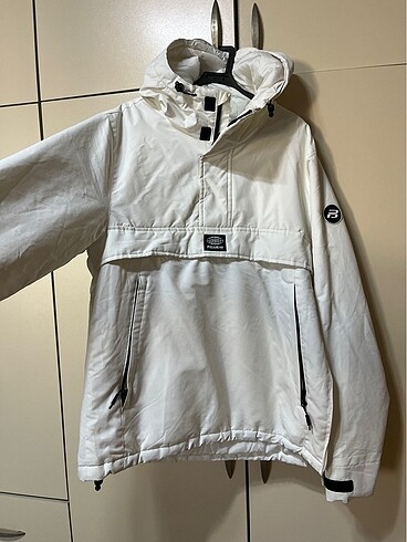 Pull and Bear Pull bear mont
