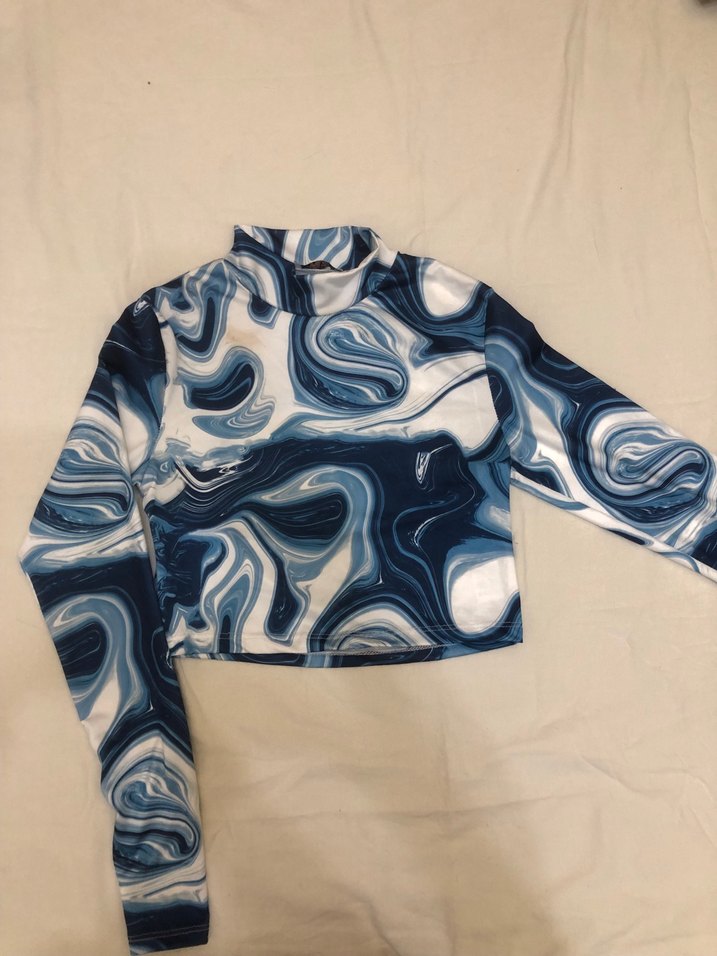 Mavi Batik Desenli Uzun Kollu Boğazlı Bluz - Görsel 2