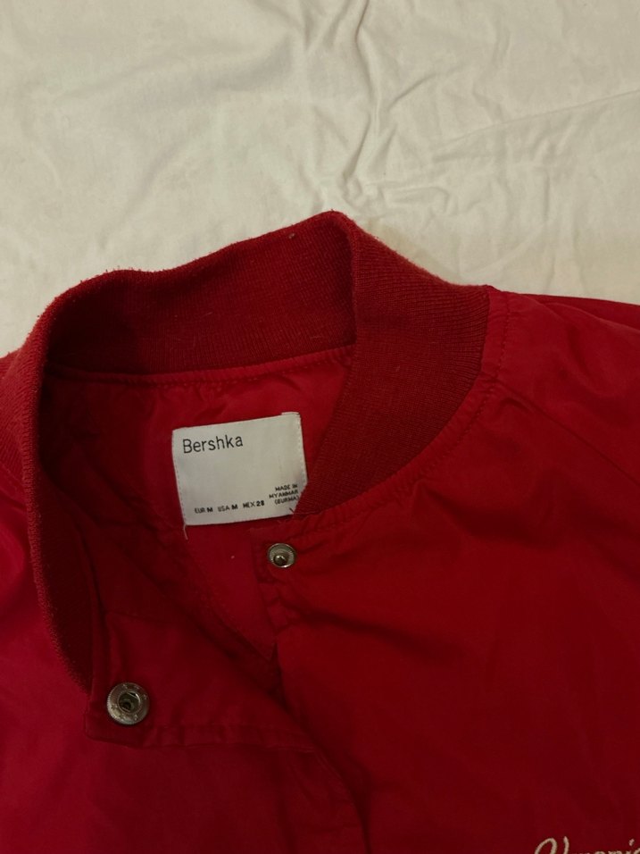 Bershka şişme ceket - Görsel 4