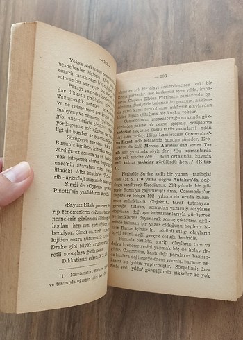  Beden Peter Kolosimo - Başka Dünyaların Tanrıları Kitabı