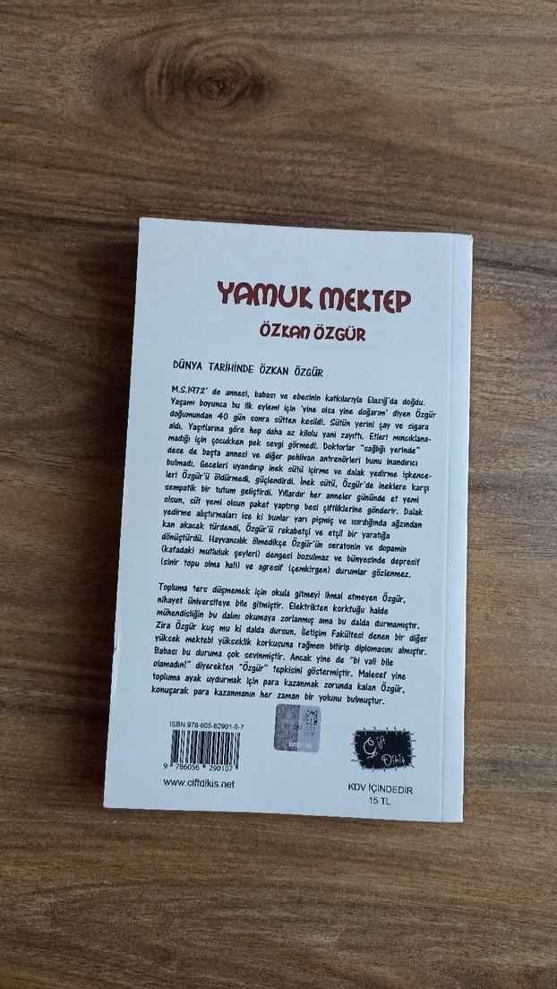Yamuk Mektep - Özkan Özgür Mizah Kitabı - Görsel 2