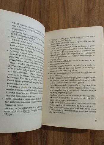 İnsan İsterse 2 - Mümin Sekman - Görsel 3