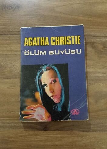 Ölüm Büyüsü - Agatha Christie 