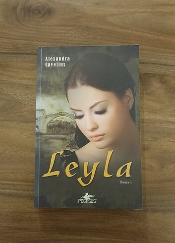 Leyla - Alexandra Cavelius
